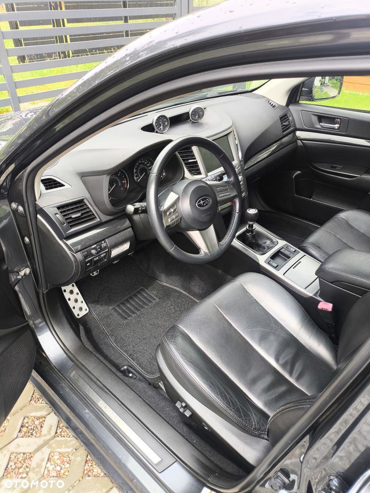 Subaru Legacy - 7