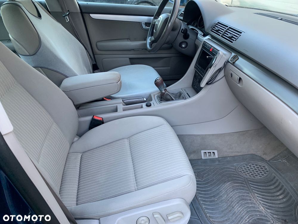 Audi A4 Limousine 2.0 TDI - 9