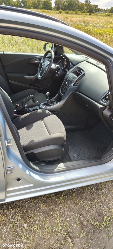 Opel Astra 1.7 CDTI Essentia - 13