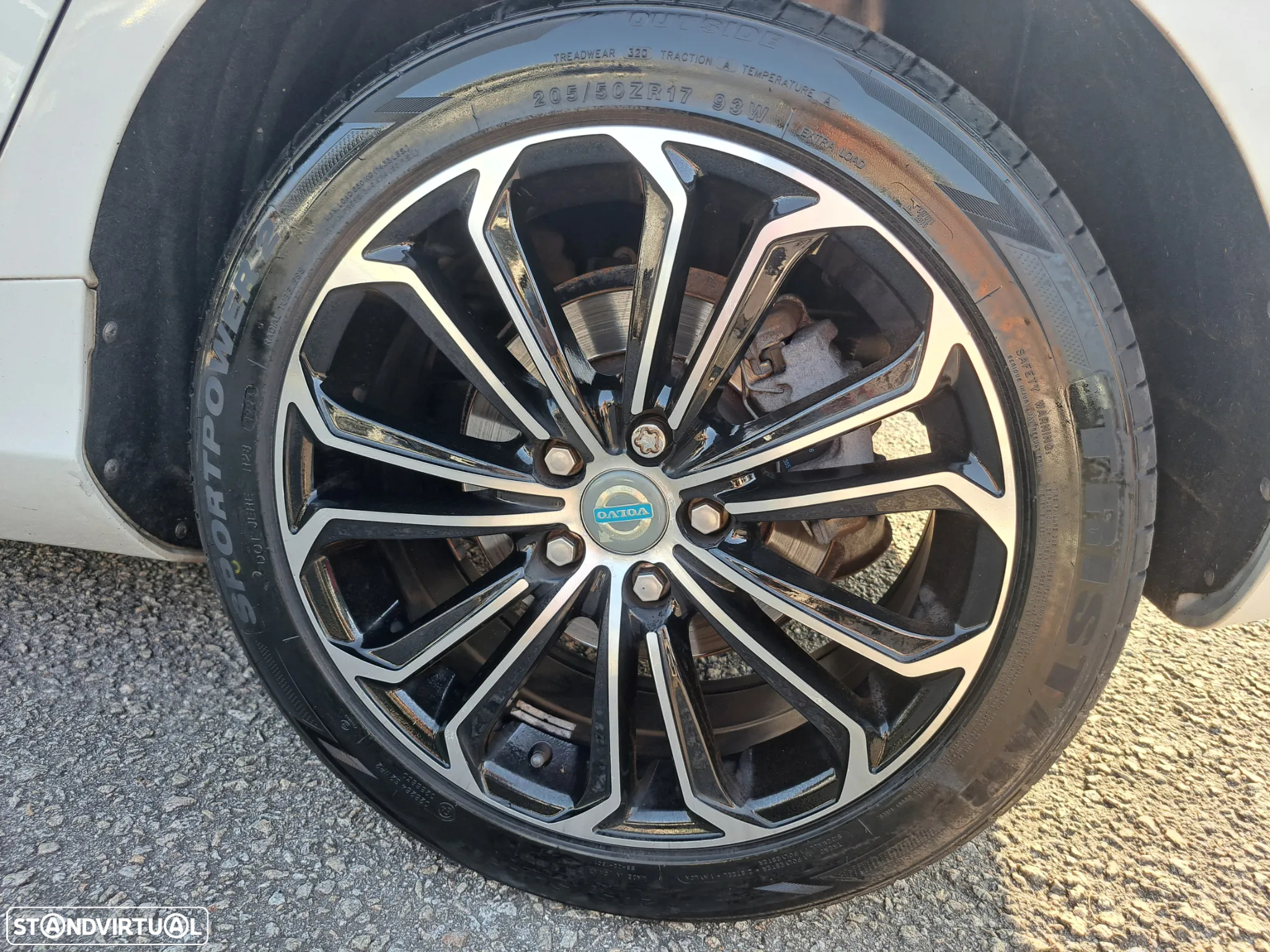 Volvo V40 1.6 D2 Momentum - 15