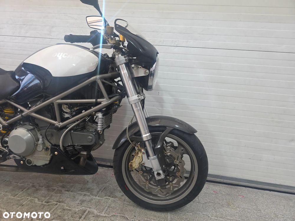 Ducati Monster - 9