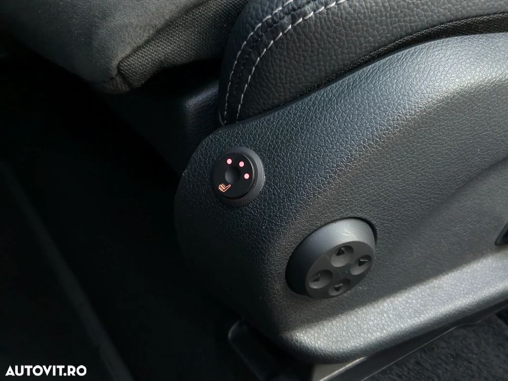 Mercedes-Benz GLC 300 e 4Matic 9G-TRONIC Edition AMG Line - 30