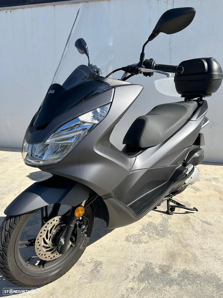 Honda PCX125 - 4