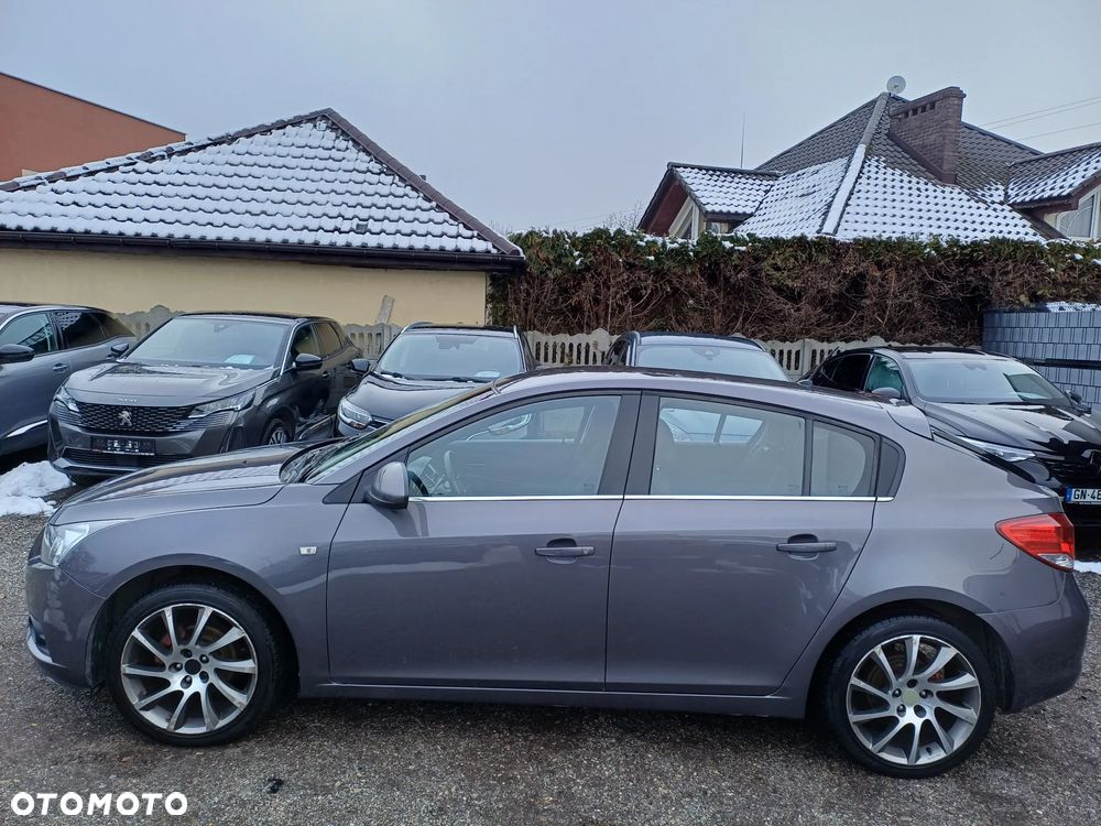 Chevrolet Cruze 1.8 LT+ - 3