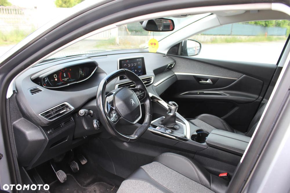 Peugeot 3008 BlueHDi 120 Stop & Start Allure - 24