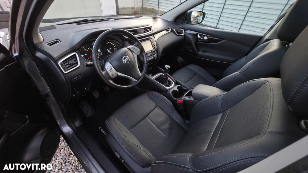 Nissan Qashqai 1.6 DCI TEKNA+ - 19
