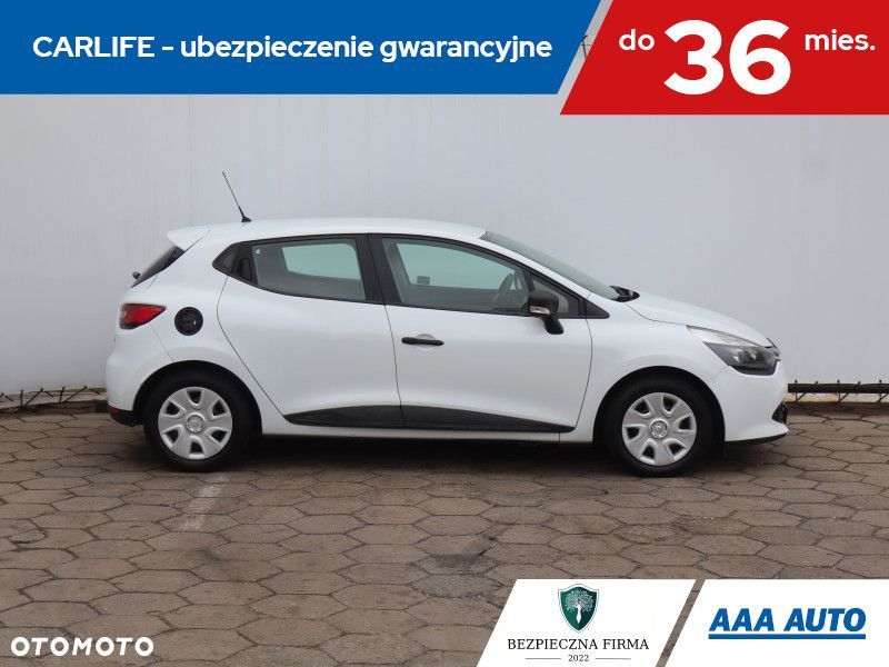 Renault Clio - 8