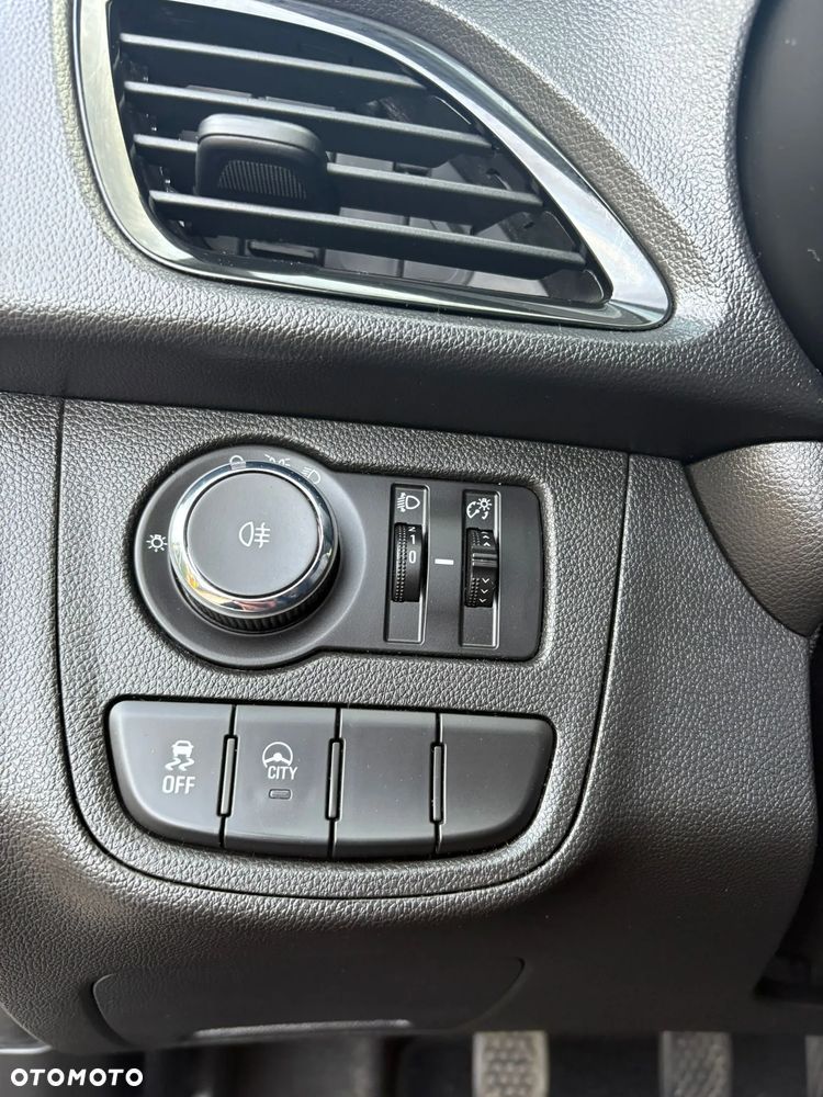 Opel Karl 1.0 Active - 11