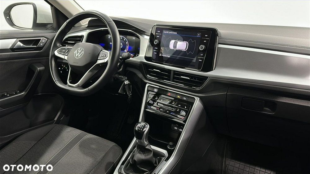 Volkswagen T-Roc - 14