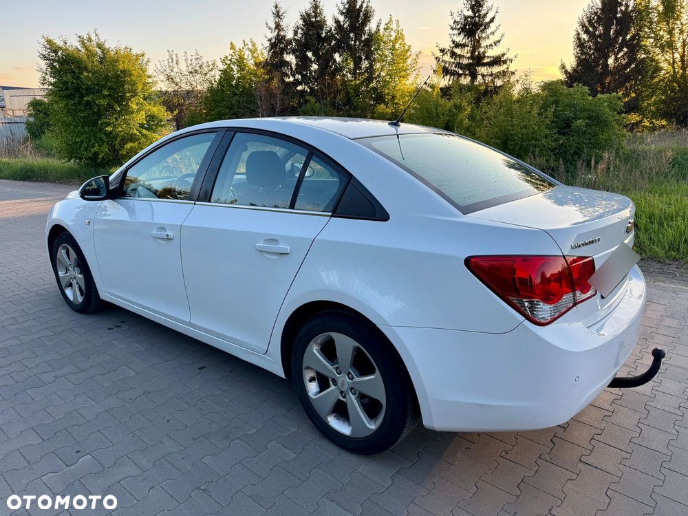Chevrolet Cruze 2.0 LTZ - 3