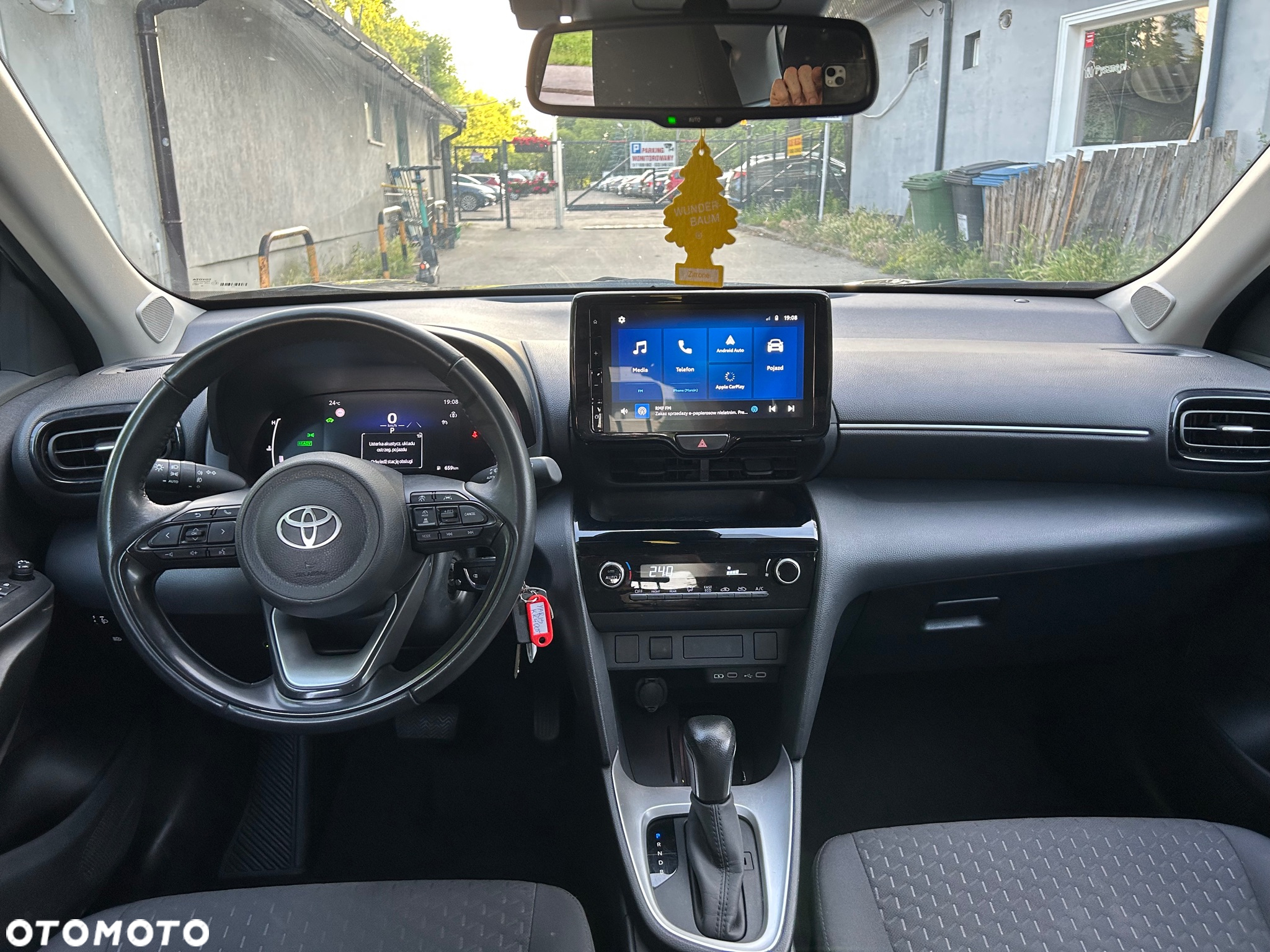 Toyota Yaris Hybrid 1.5 Comfort - 10