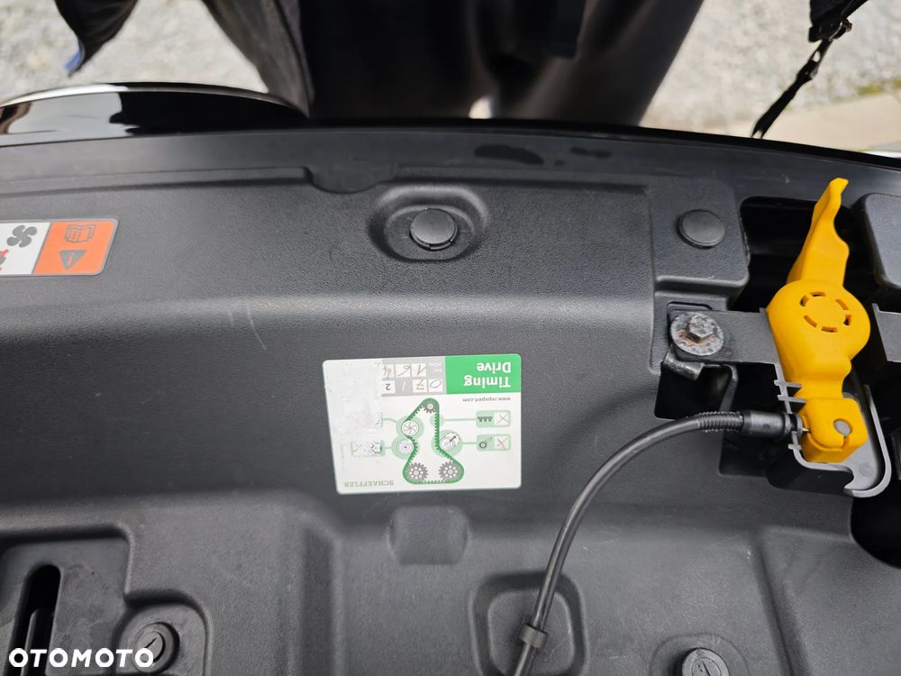 Ford Kuga 2.0 TDCi 4x4 Titanium - 36