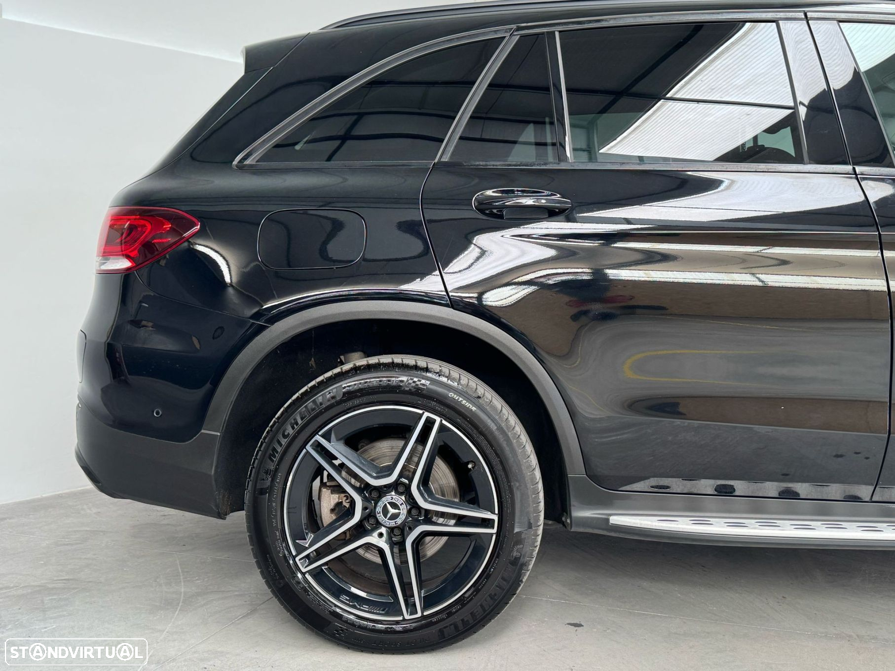 Mercedes-Benz GLC 300 - 9
