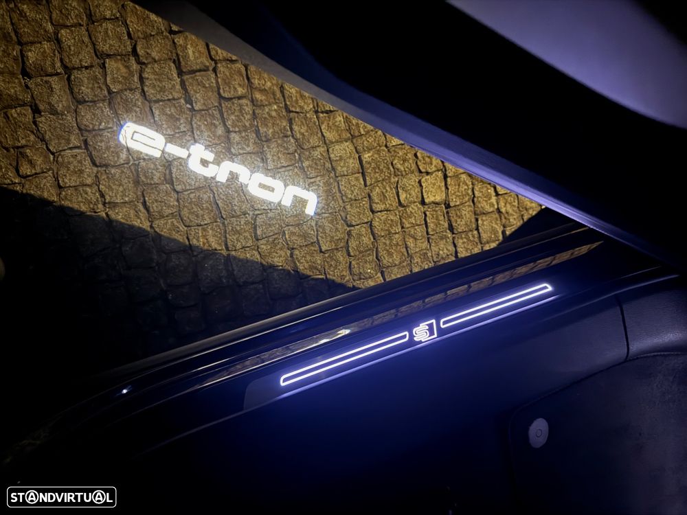 Audi e-tron Sportback 55 quattro S line - 24