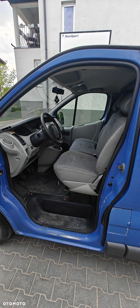Renault TRAFIC - 9