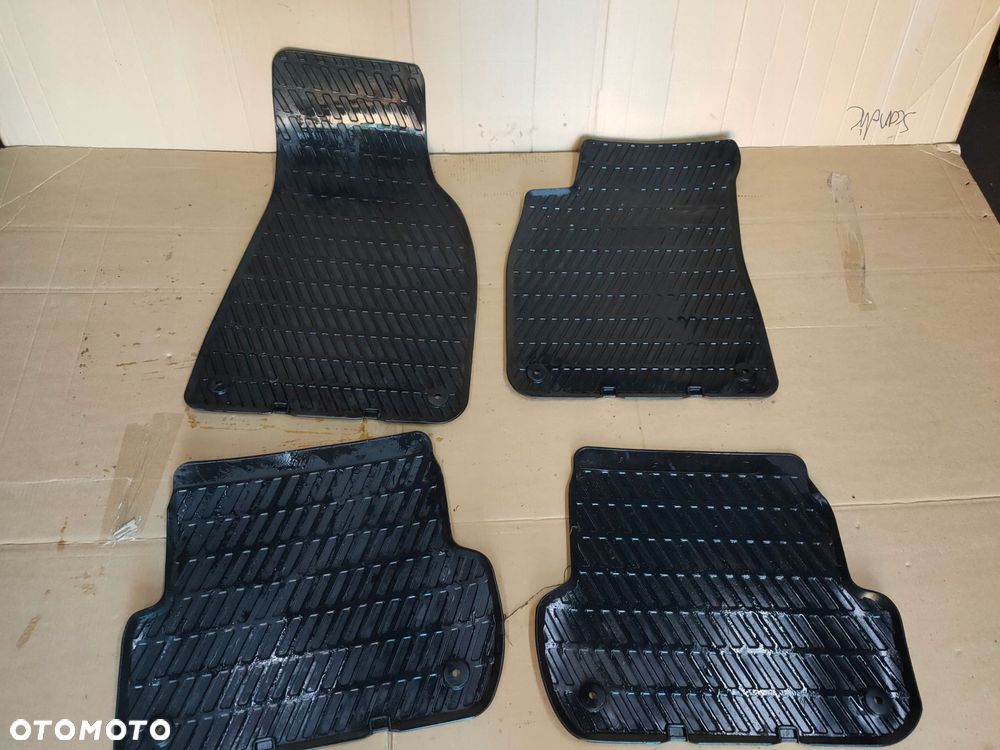komplet dywaników gumowych audi a4 8e1061501 orginał czarne - 6
