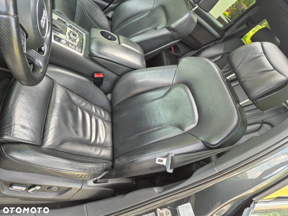 Audi Q7 - 11