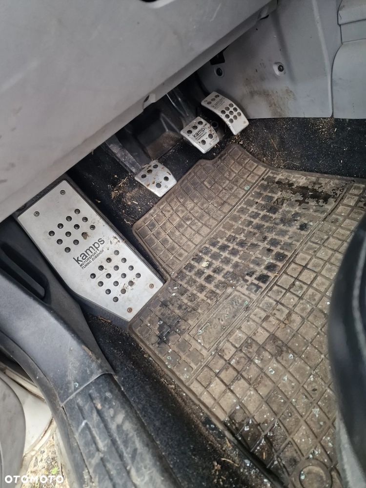 VW new beetle 1.8t 150km AVC skrzynia 5b EBQ lakier L69R na części - 9