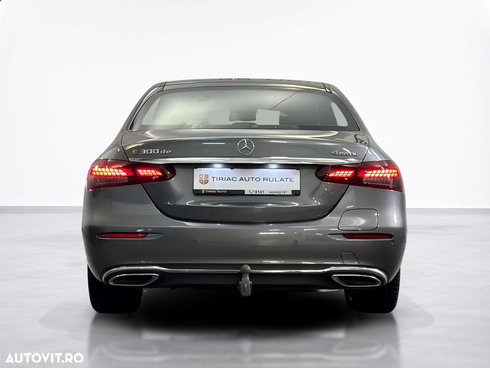 Mercedes-Benz E - 5