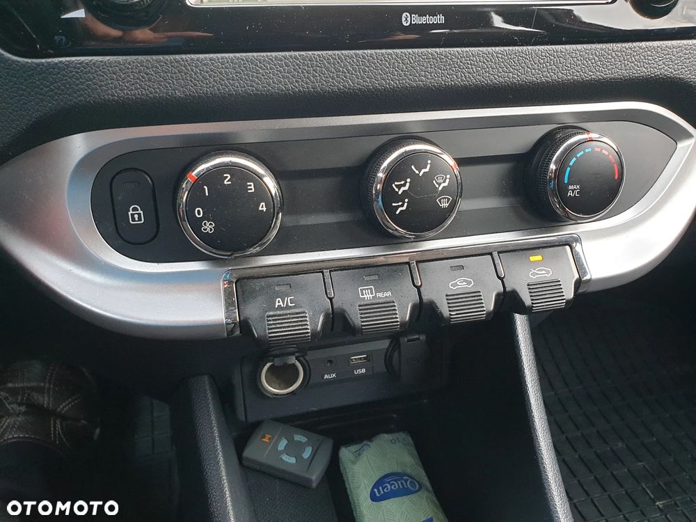 Kia Rio 1.2 L - 28