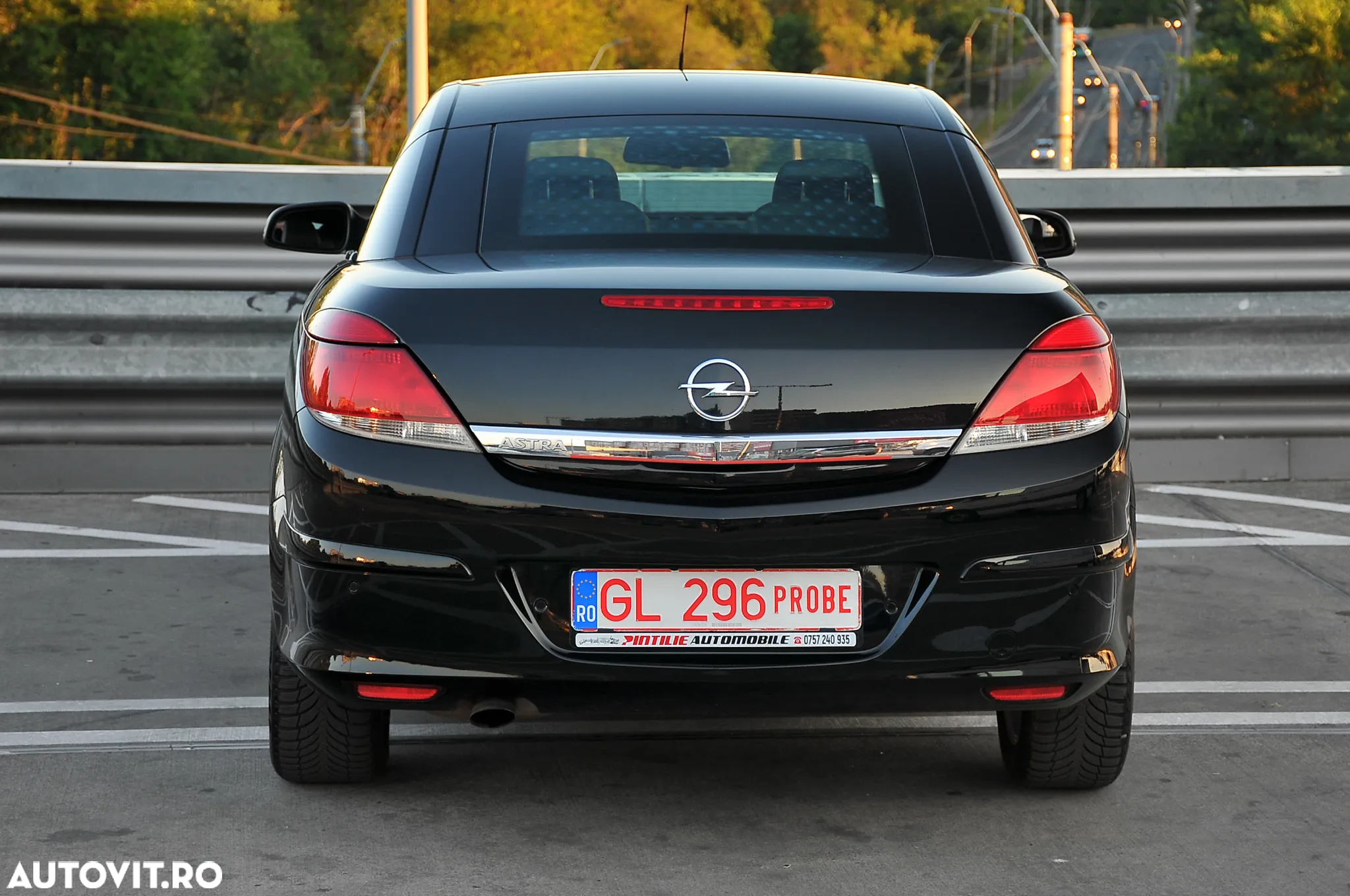 Opel Astra Twin Top 1.8 Cosmo - 11