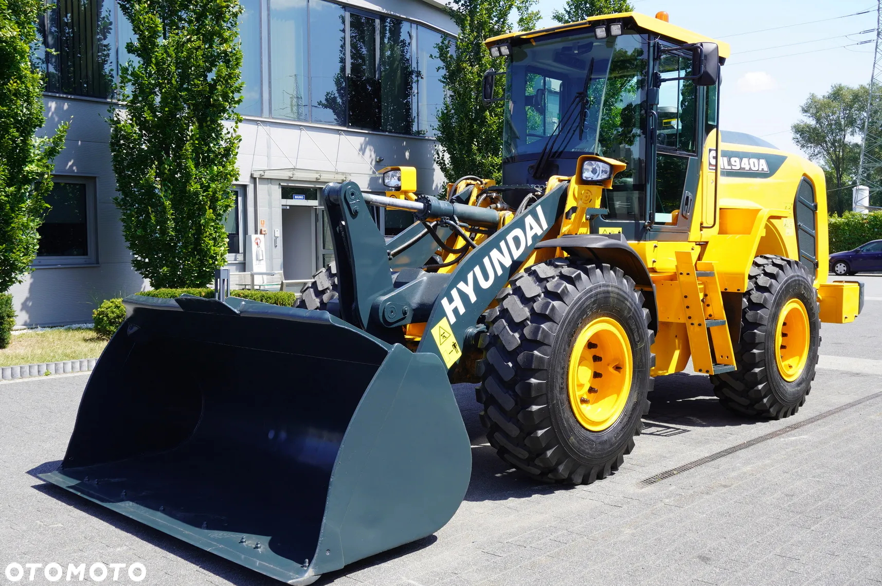 Hyundai HL940A / rok 2021 / masa 13,5t - 4