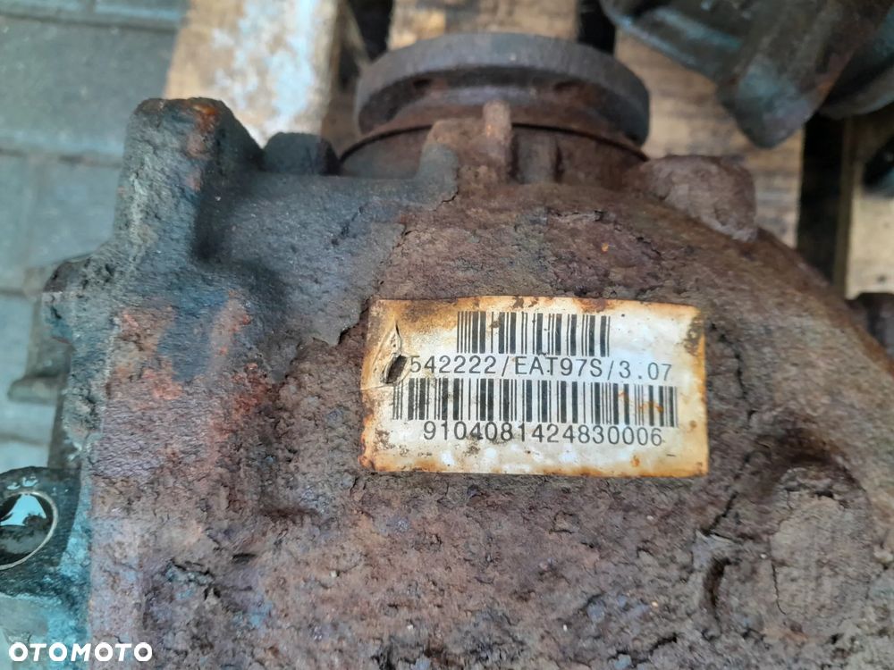 BMW E83 MOST DYFERENCJAŁ TYLNY TYŁ OZNACZENIE: 7542222 / 3,07 - 2