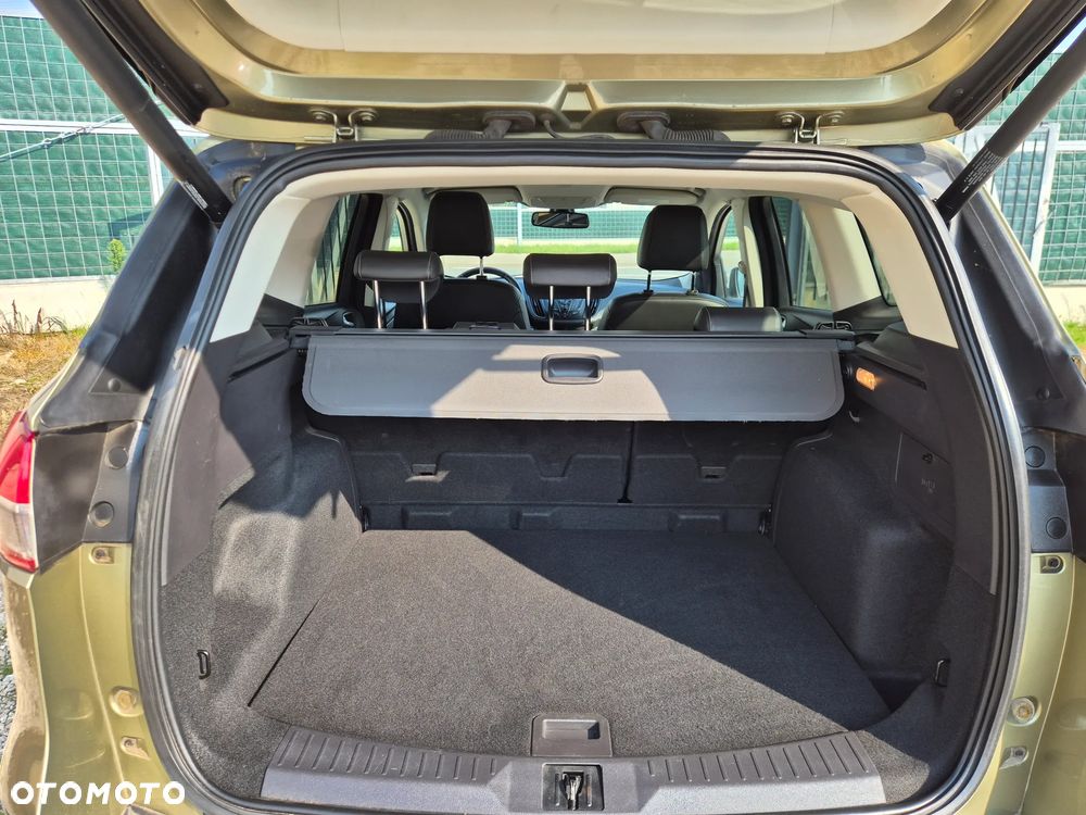 Ford Kuga 2.0 TDCi 4x4 Titanium - 19