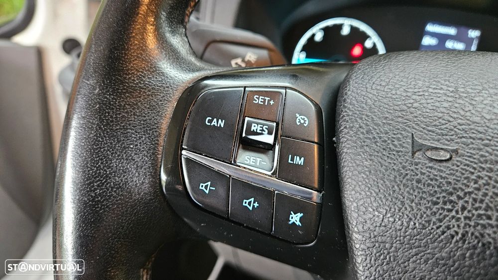 Ford Transit Custom LONGA L2H1 2.0 TDCI 3L - 16