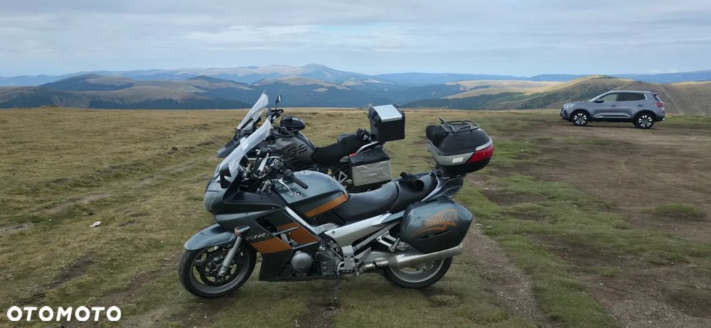 Yamaha FJR - 6