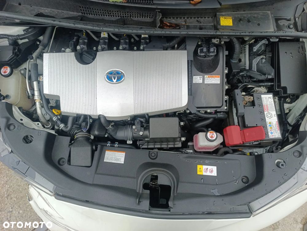Toyota Prius 1.8 Hybrid Premium - 9