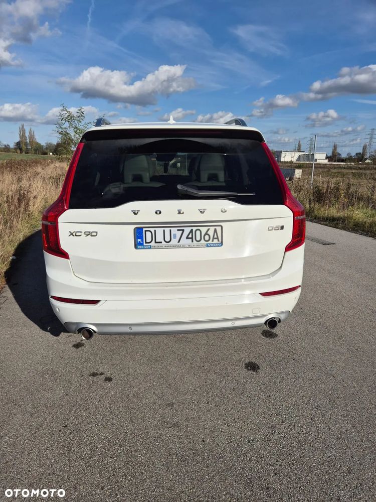 Volvo XC 90 D5 AWD Momentum 7os - 2