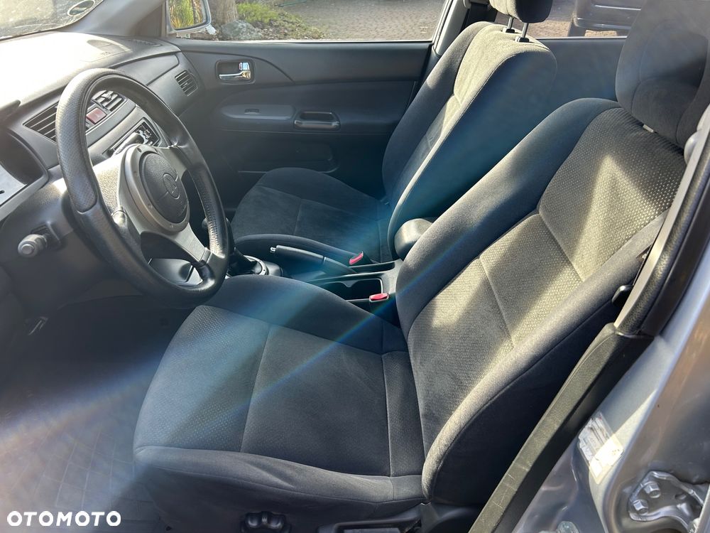 Mitsubishi Lancer 1.6 Sport - 14