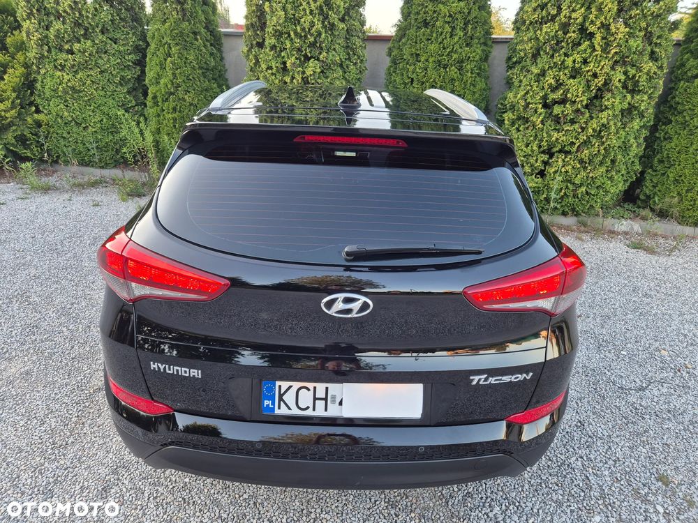 Hyundai Tucson - 32