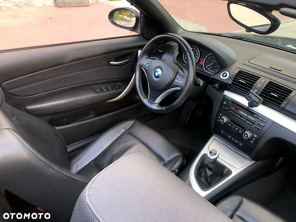 BMW Seria 1 118i Cabrio Limited Edition Lifestyle mit M Sportpaket - 30