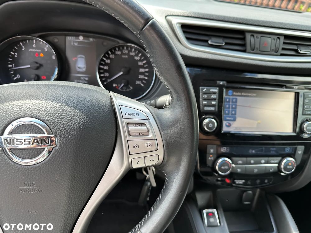 Nissan Qashqai - 11