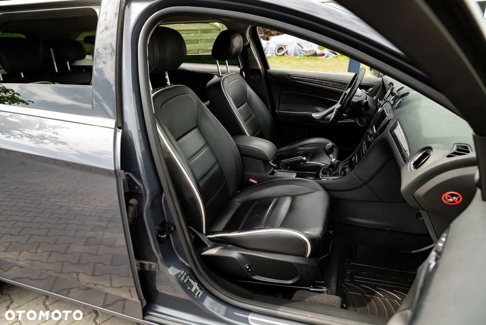 Ford Mondeo 2.0 TDCi ECOnetic Business Edition - 24