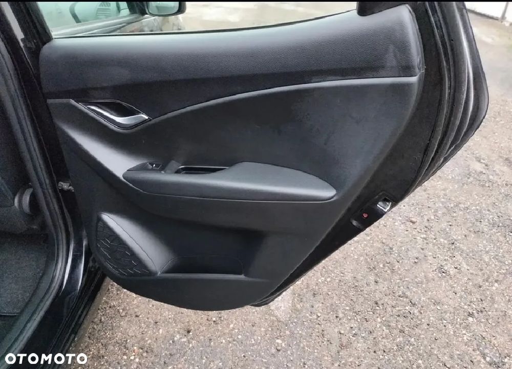 Hyundai ix20 1.6 CRDi blue Passion - 15