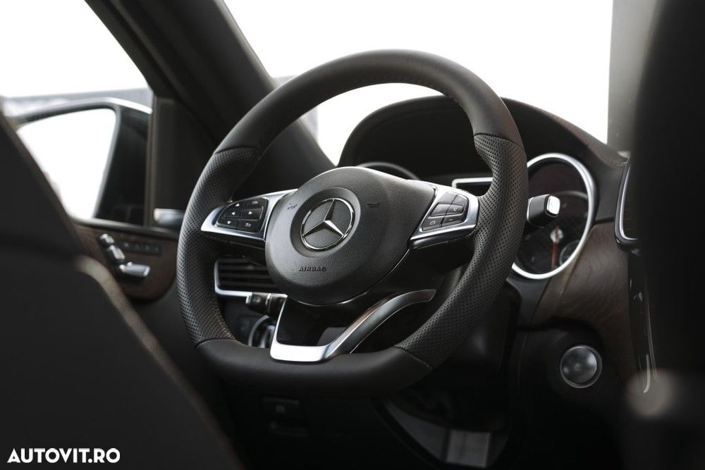 Mercedes-Benz GLE 350 d 4MATIC - 23