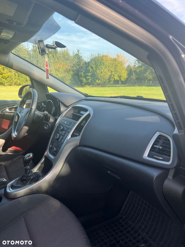 Opel Astra 1.4 Turbo Sports Tourer - 5