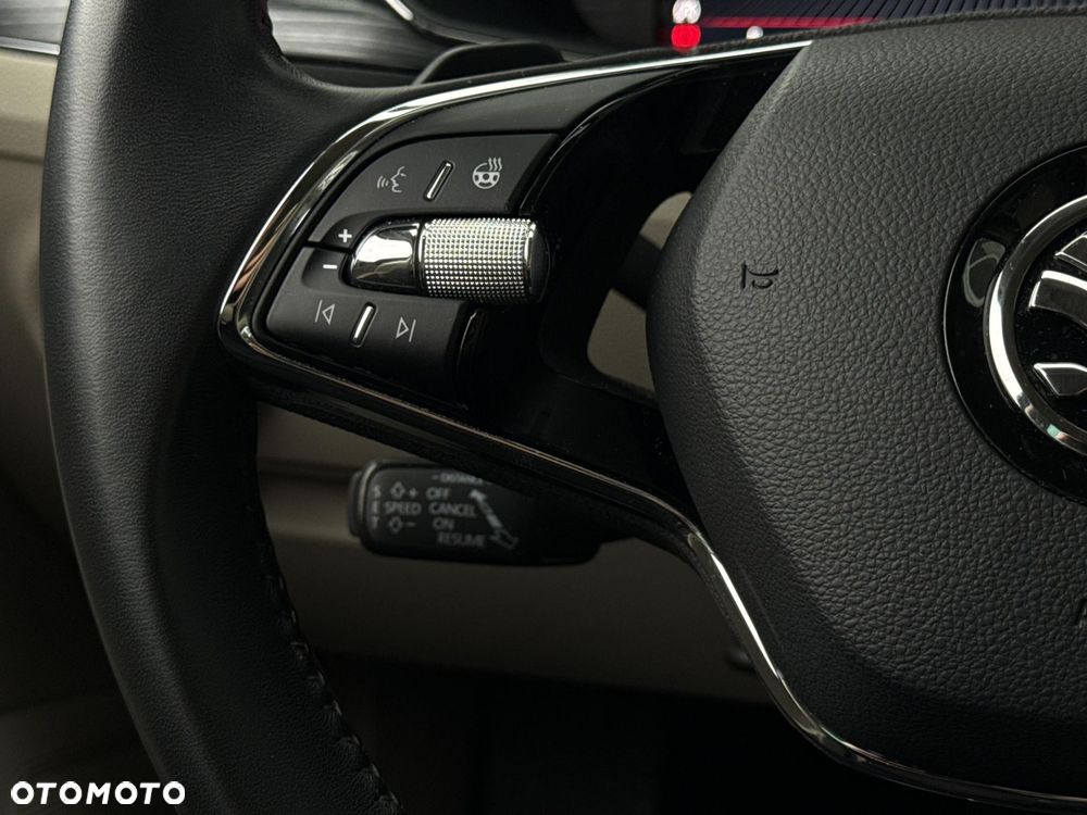 Skoda Superb 2.0 TSI Style DSG - 21