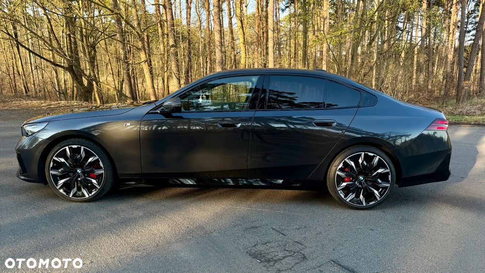 BMW Seria 5 540d xDrive mHEV M Sport - 13