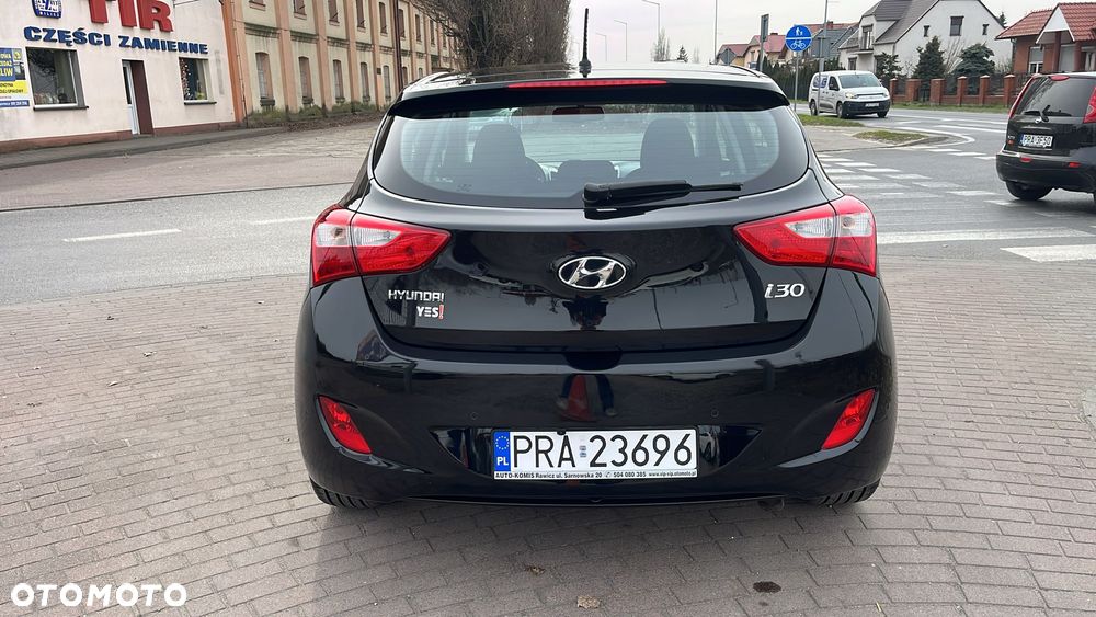 Hyundai i30 blue 1.6 GDI Style - 8
