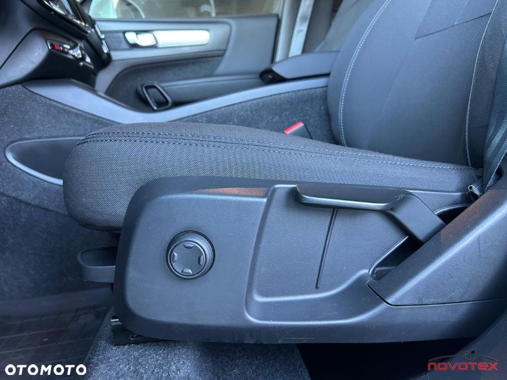 Volvo XC 40 - 11