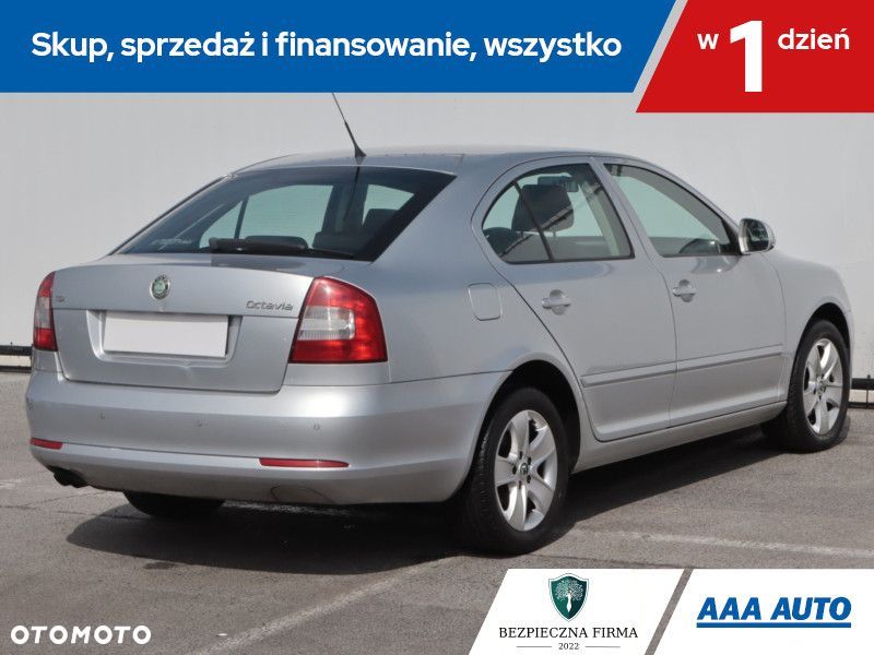Skoda Octavia - 7