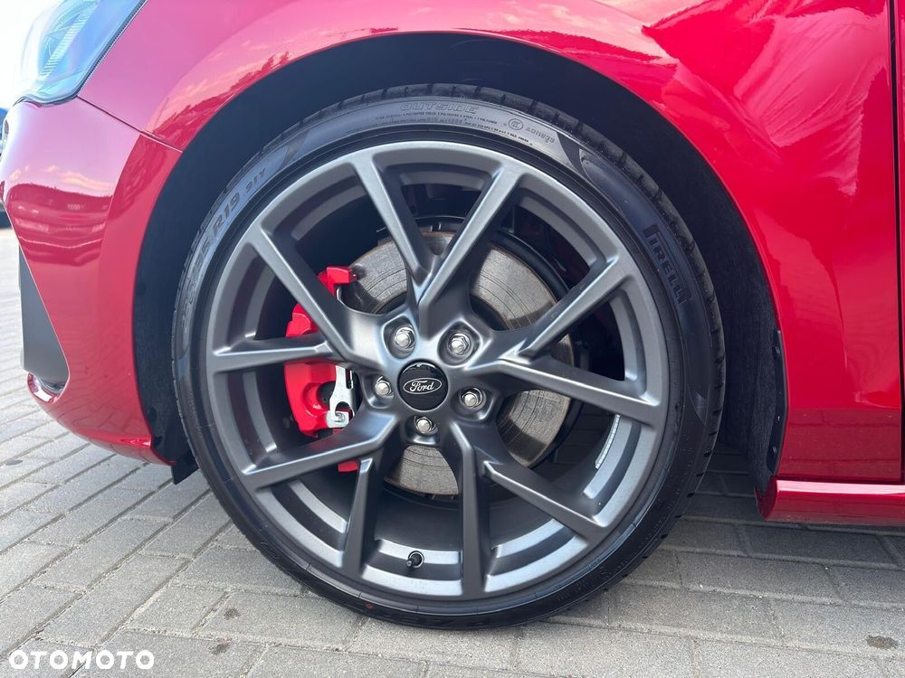 Ford Focus 2.3 EcoBoost ST X - 12