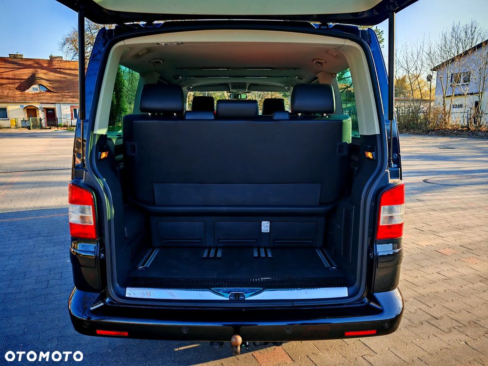 Volkswagen Multivan - 4