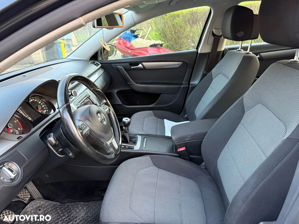 Volkswagen Passat 1.6 TDI BlueMotion Technology Highline - 7