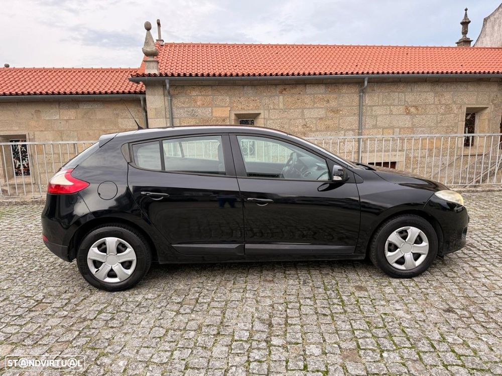 Renault Mégane 1.5 dCi Confort - 19