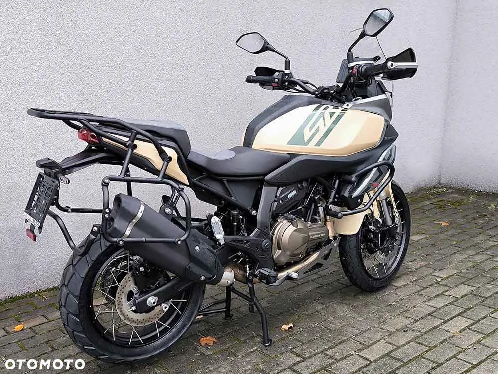 QJMOTOR SRT 600SX - 15